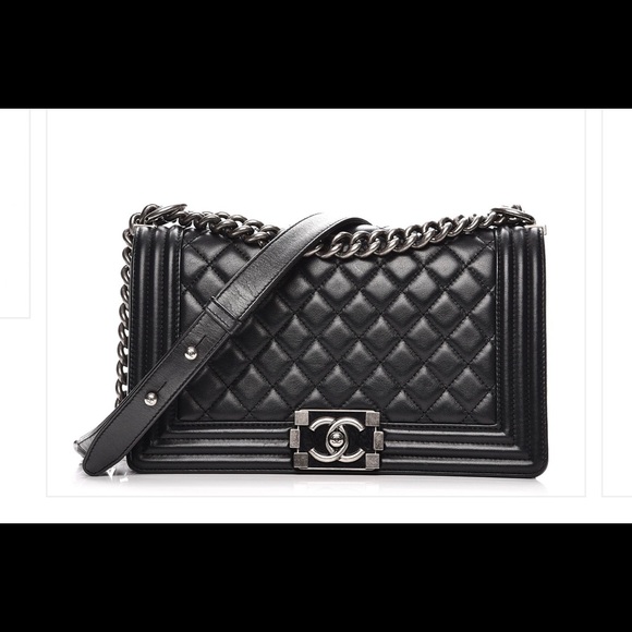 Meet your Posher, Melissa - Picture 2 of 2